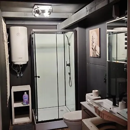 Nowy Apartament Oliwa グダニスク